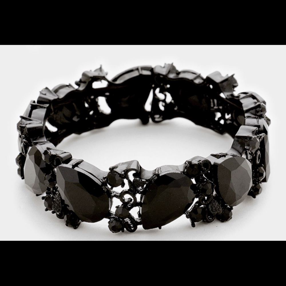 Vine Designed Bracelet.